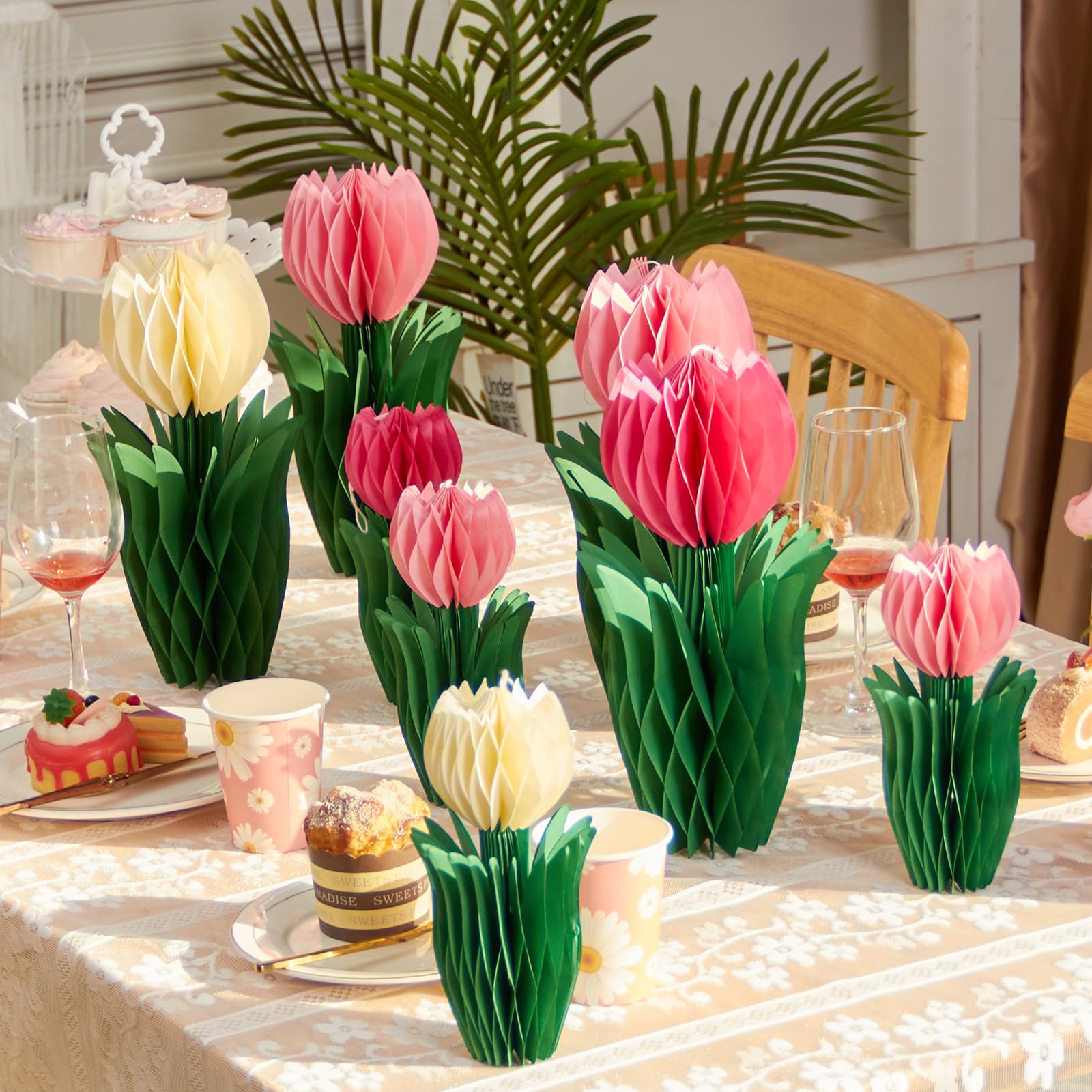PAPER JAZZ tulip centerpiece in pink and white adds bright spring charm to dining tables