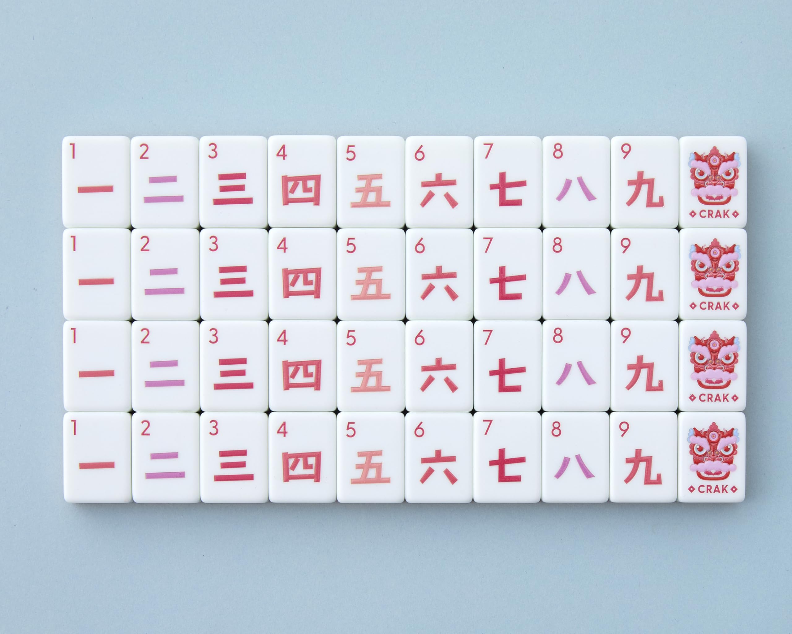 Paradise travel bag keeps tiles organized and portable for on-the-go sessions.