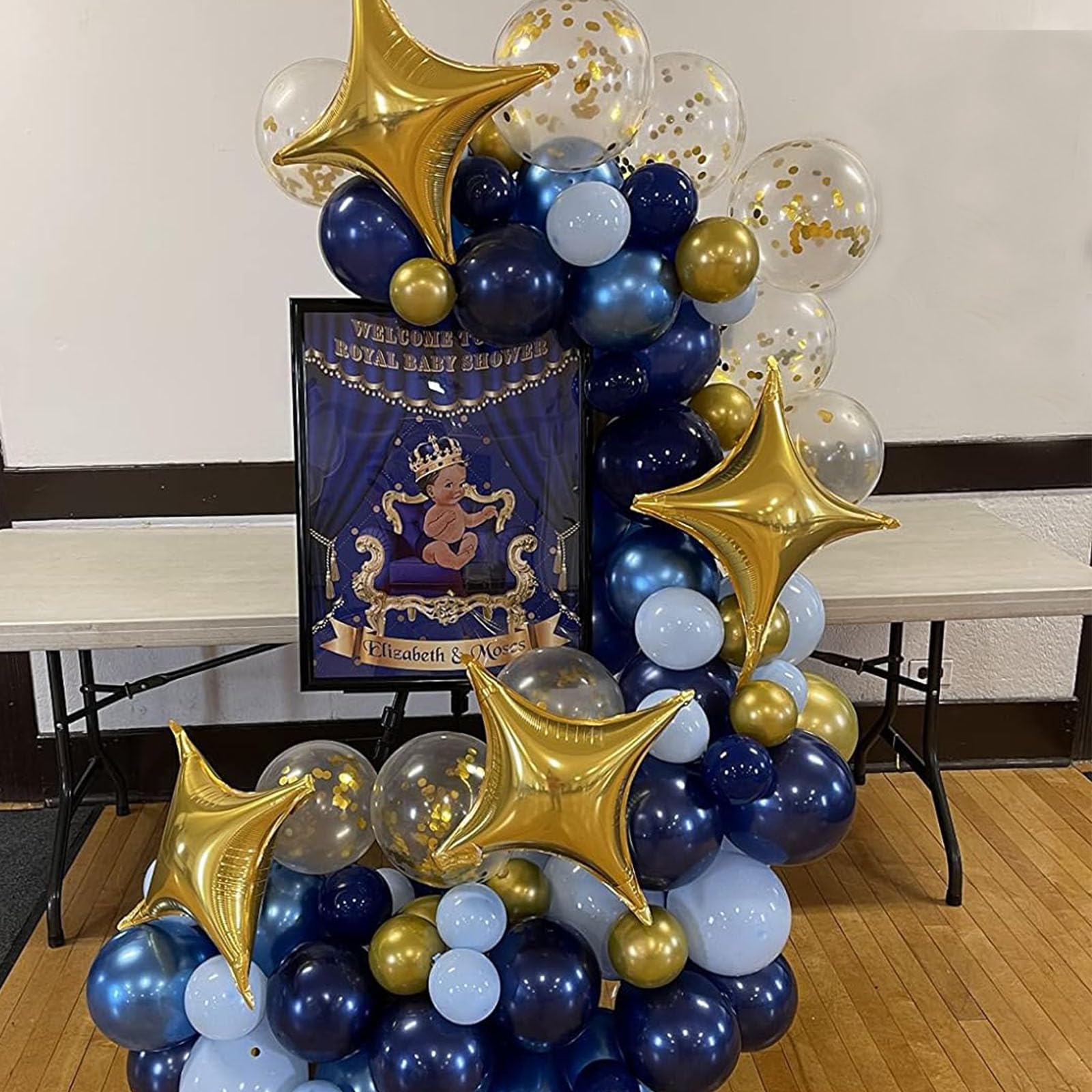Paready baby shower and wedding decor balloons create an elegant blue theme.