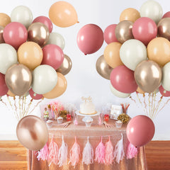 Paready easy-assembly balloons enable quick setups for celebrations and spontaneous decorating.