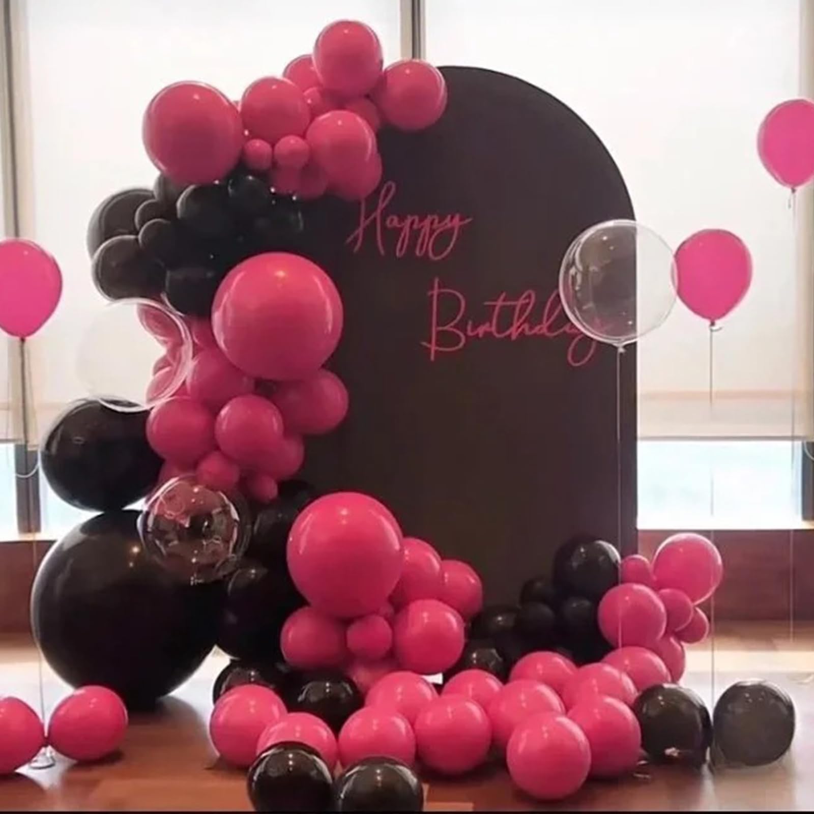 Paready balloons suit weddings and bridal showers with a refined color palette.