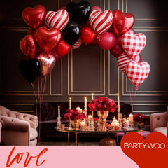 PartyWoo durable foil balloons stay vibrant through setup and celebrations.