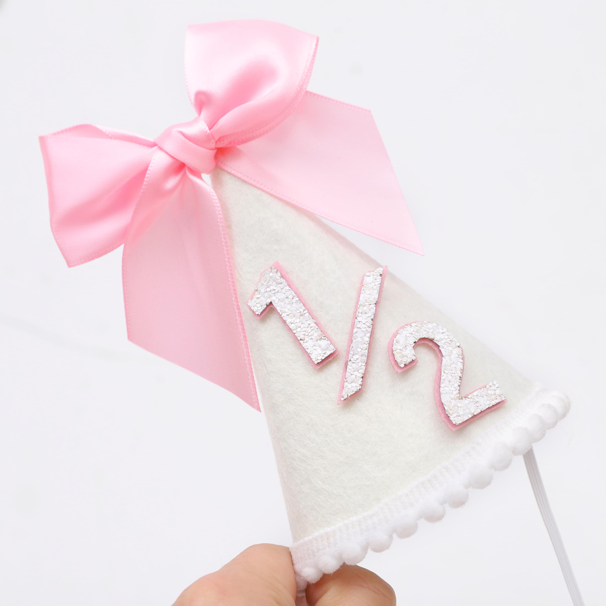 PATRDIO 1st birthday accessory adds whimsy to cake-cutting moments