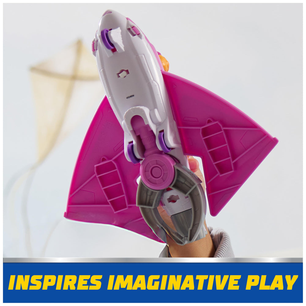 PAW Patrol Air Rescue Skye claw extends for dramatic rescues during playtime.
