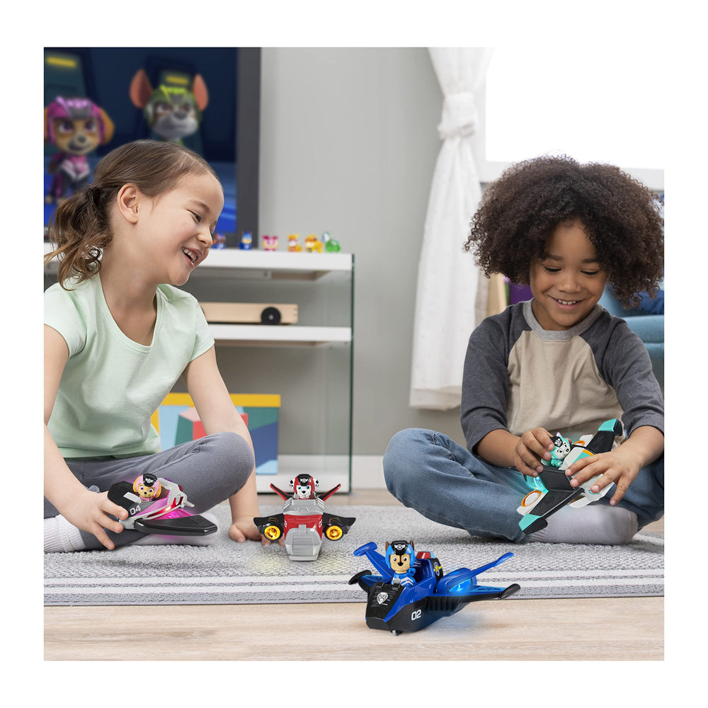 Paw Patrol Jet to the Rescue Chase packaging and accessories.