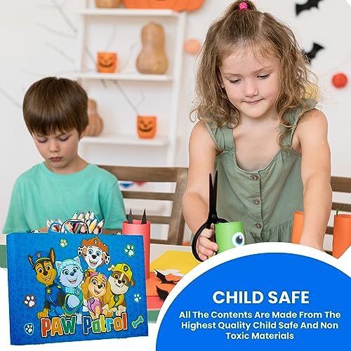 Paw Patrol marker set showcases vibrant colors for quick, mess-free coloring.