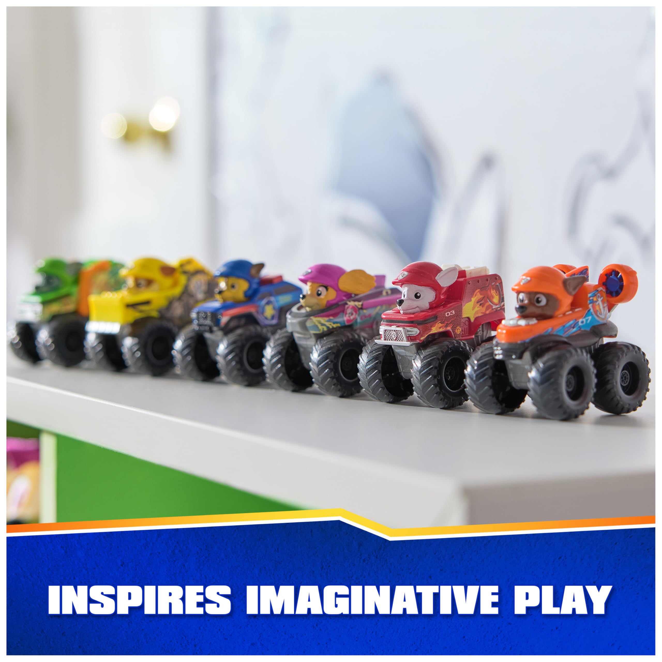 Paw Patrol Rescue Wheels Zuma racer car for water-themed rescue play