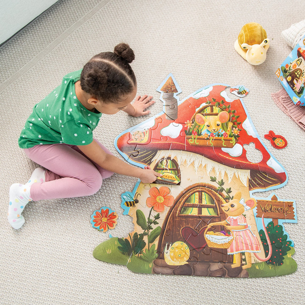 Peaceable Kingdom floor puzzle features shiny foil accents to attract young builders.