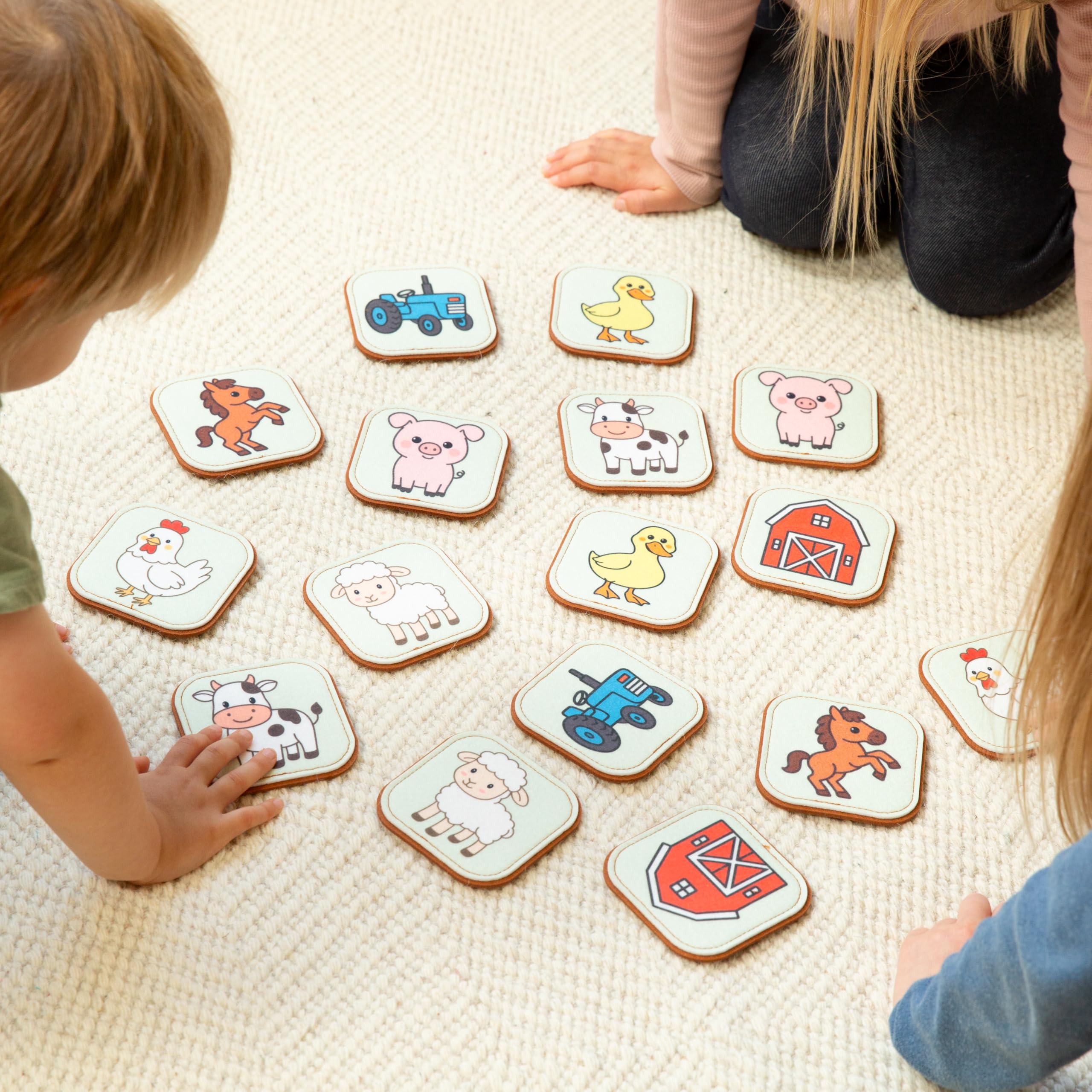 Peapod Play farm scene card encourages creative farm adventures.