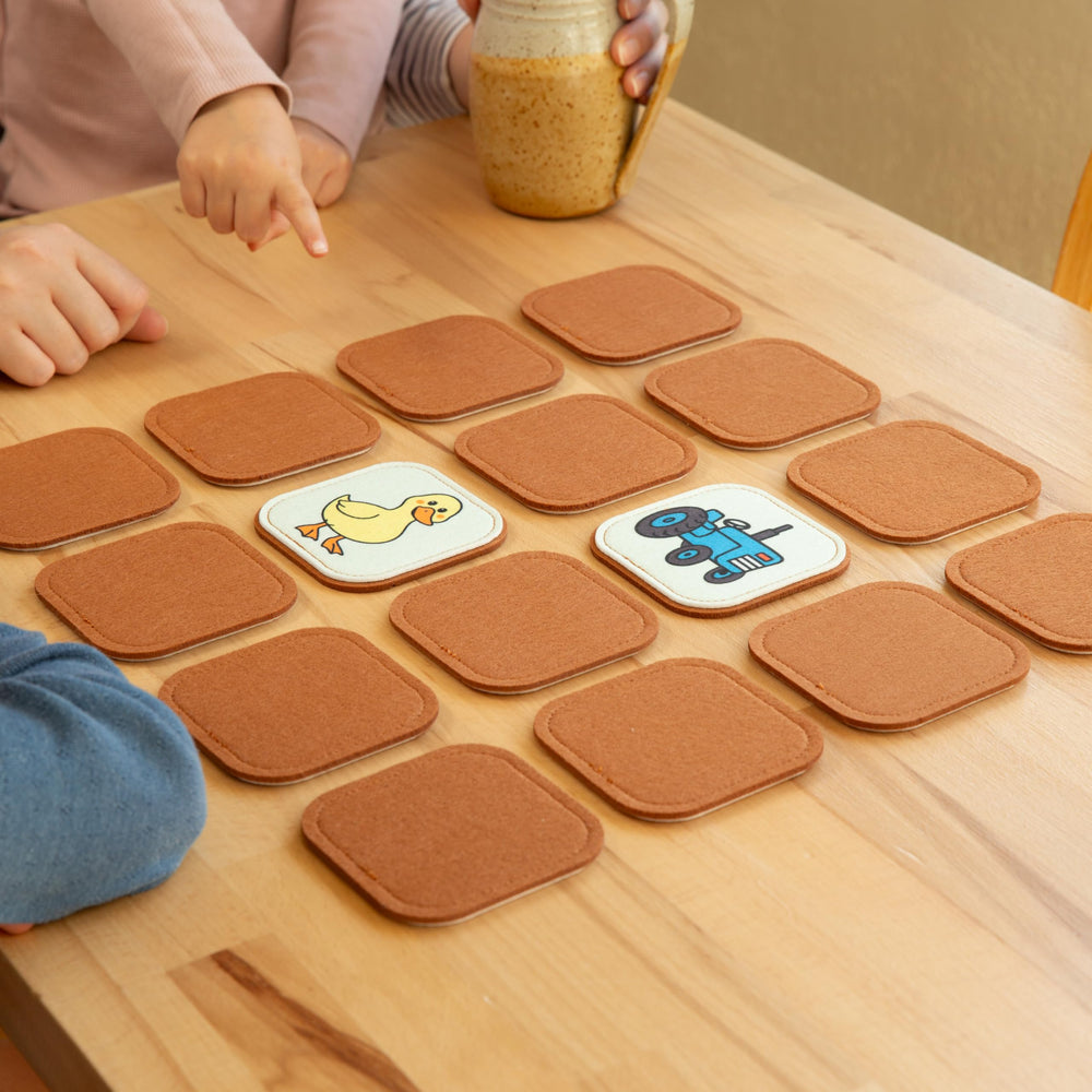 Peapod Play pig card—gentle matching for early learning.