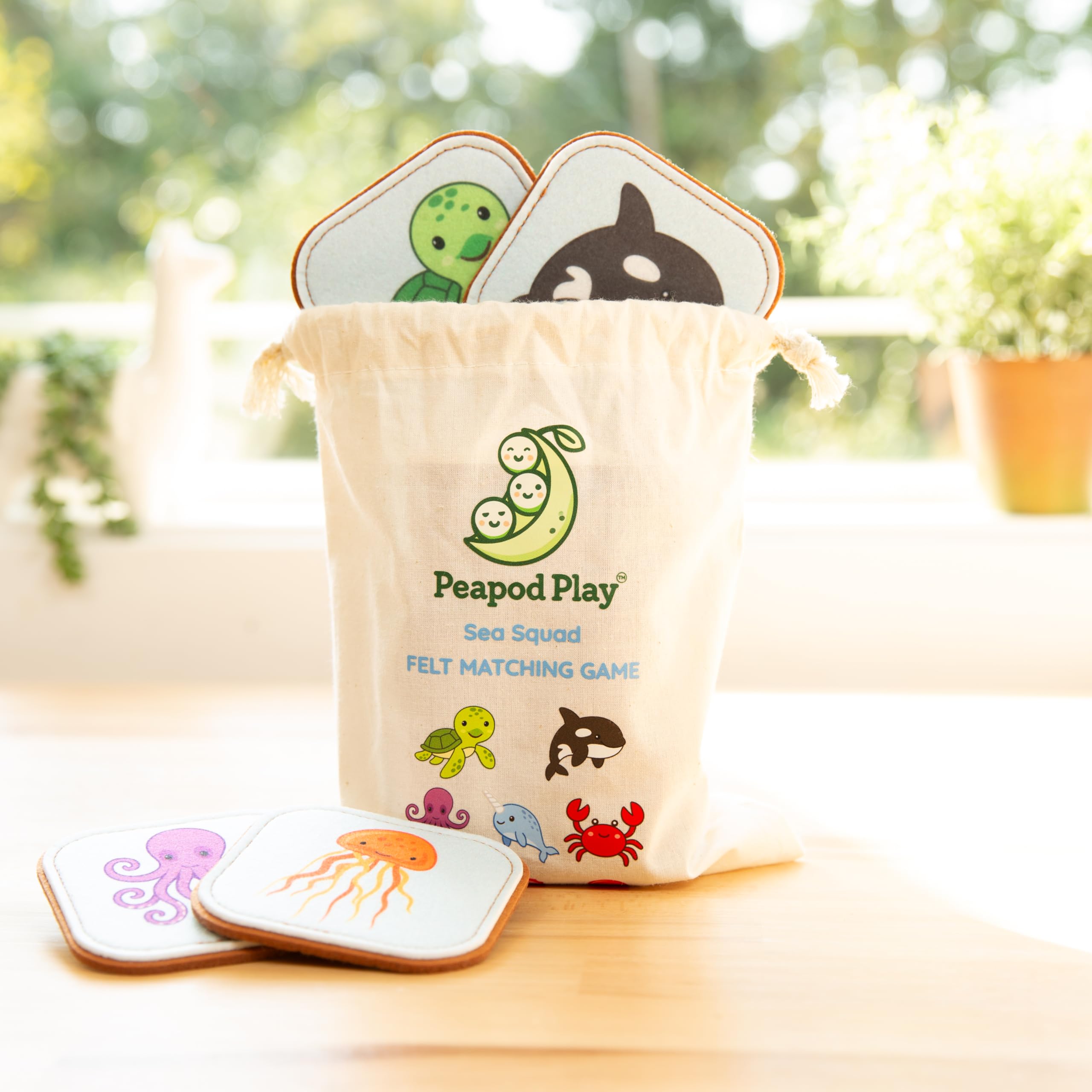 Peapod Play starfish card boosts memory through simple matching play