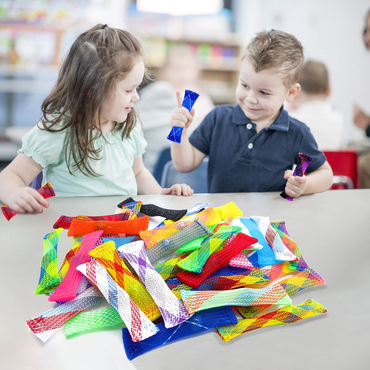 PenVinoo marble mesh suited for classroom or office use.