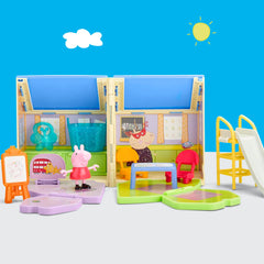 Peppa Pig art table and chairs scene supports pretend art sessions.