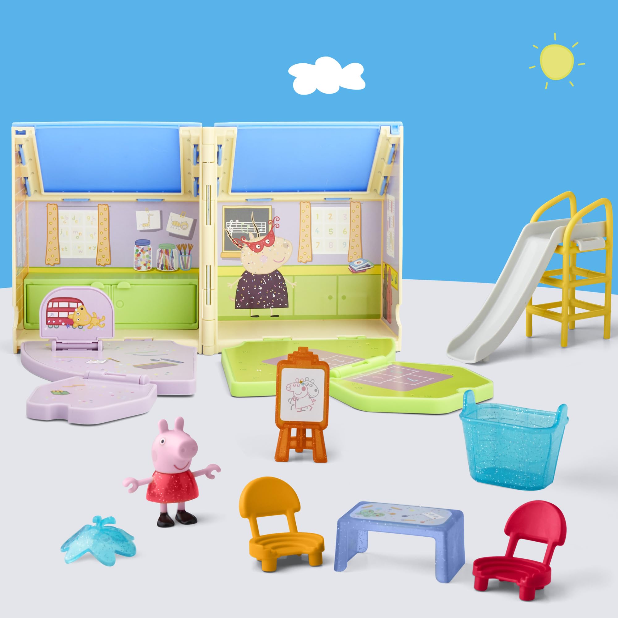 Peppa Pig sparkly butterfly mask accessory adds magical role-play moments.
