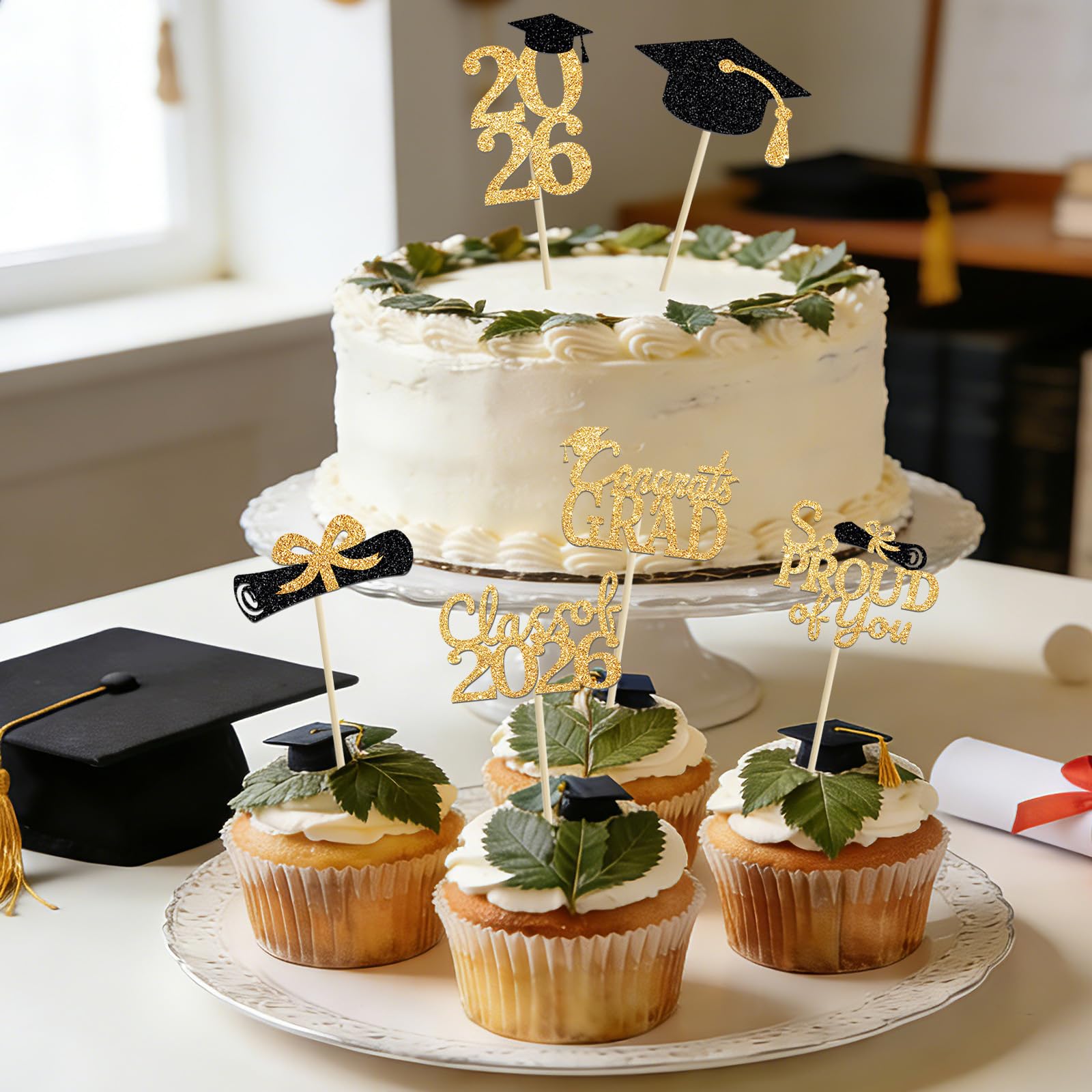 PERFQU Class of 2026 graduation toppers with six designs elevate cupcakes, cookies, and cakes.