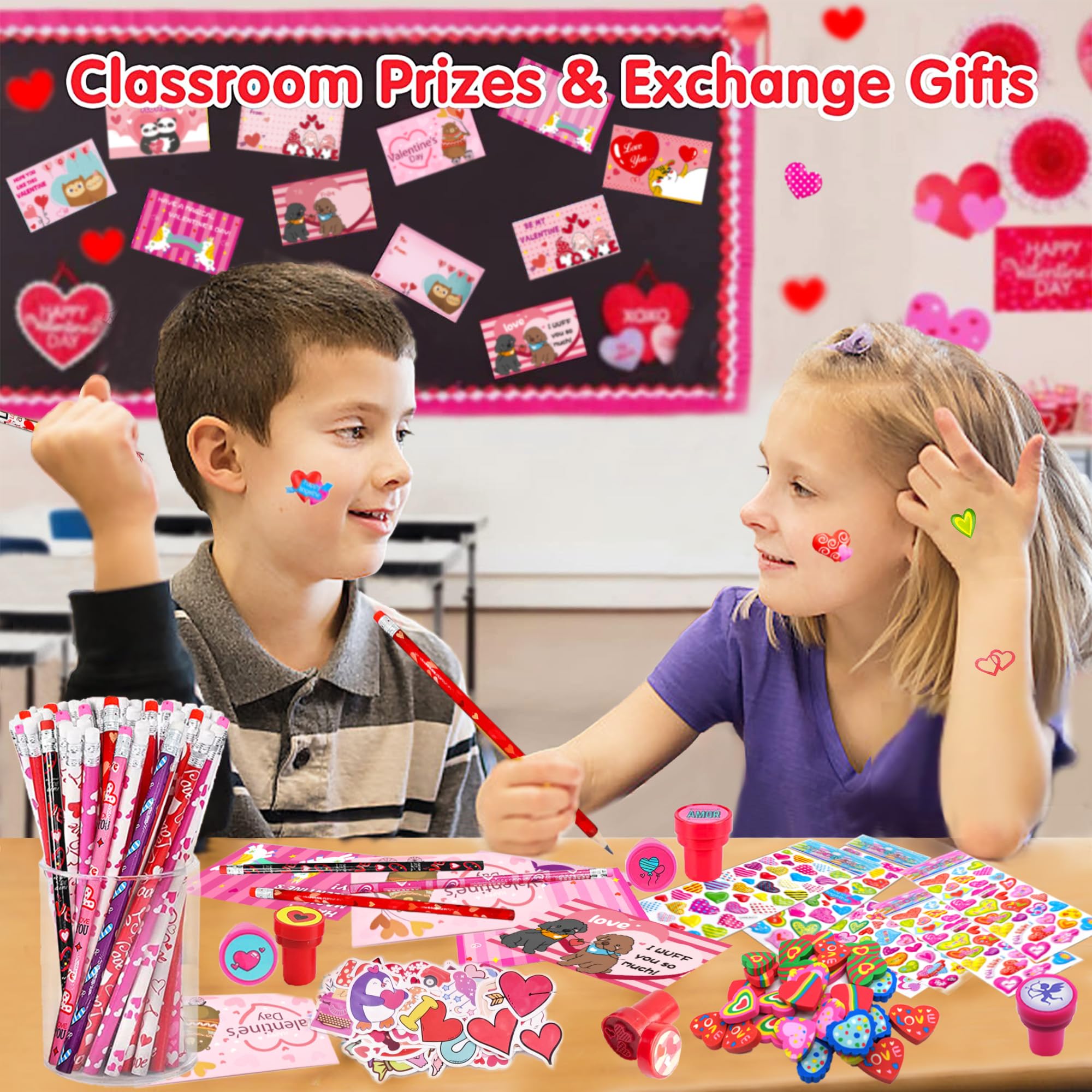Phaorui gift cards with stickers close-up for quick classroom valentines and party favors