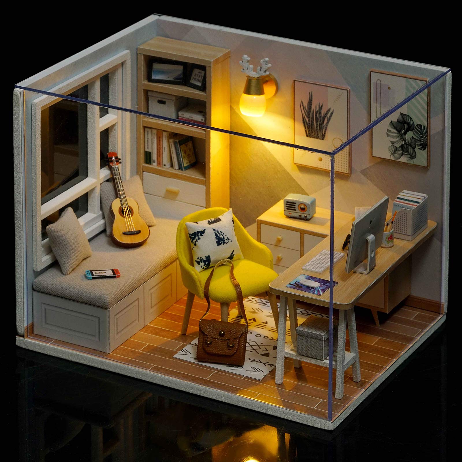 Piberagi dollhouse interior shot shows a study room layout.