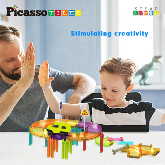 PicassoTiles PTMR40 car piece for imaginative play and fast track action.