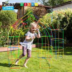 PicassoTiles connectors in five styles; varied pieces enable dynamic constructions and teamwork.