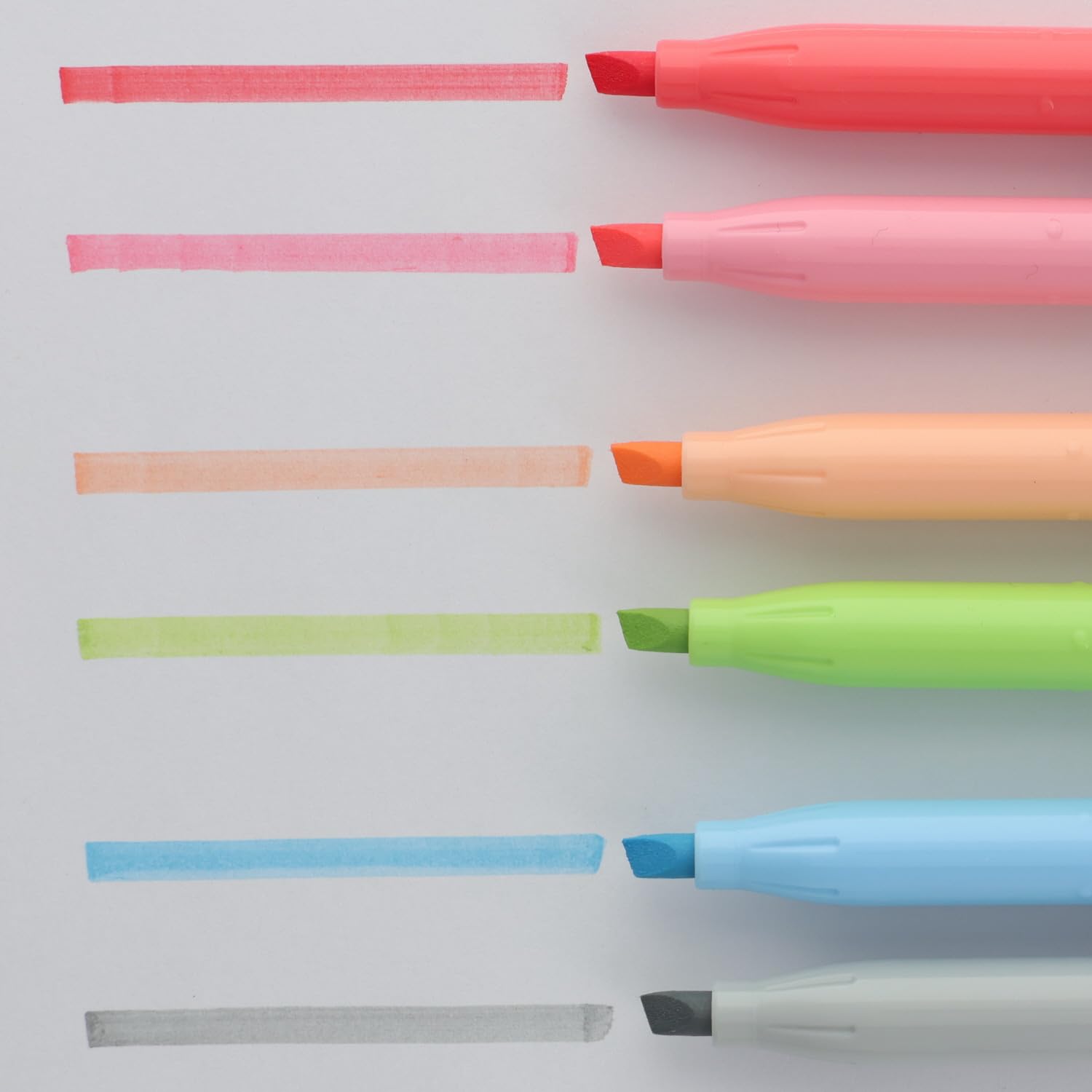 PILOT Frixion Light Natural Colors eraser tip demonstrates thermo-sensitive ink removal.