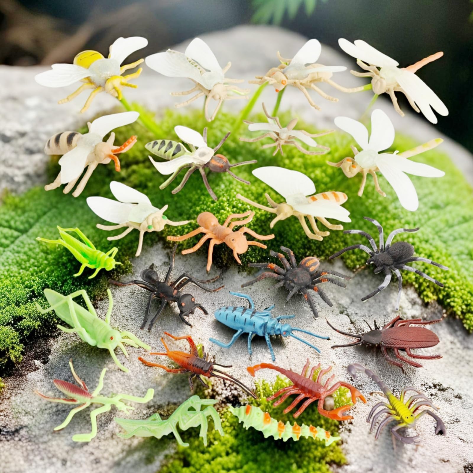 PINOWU scorpion figure for dramatic play and curiosity prompts