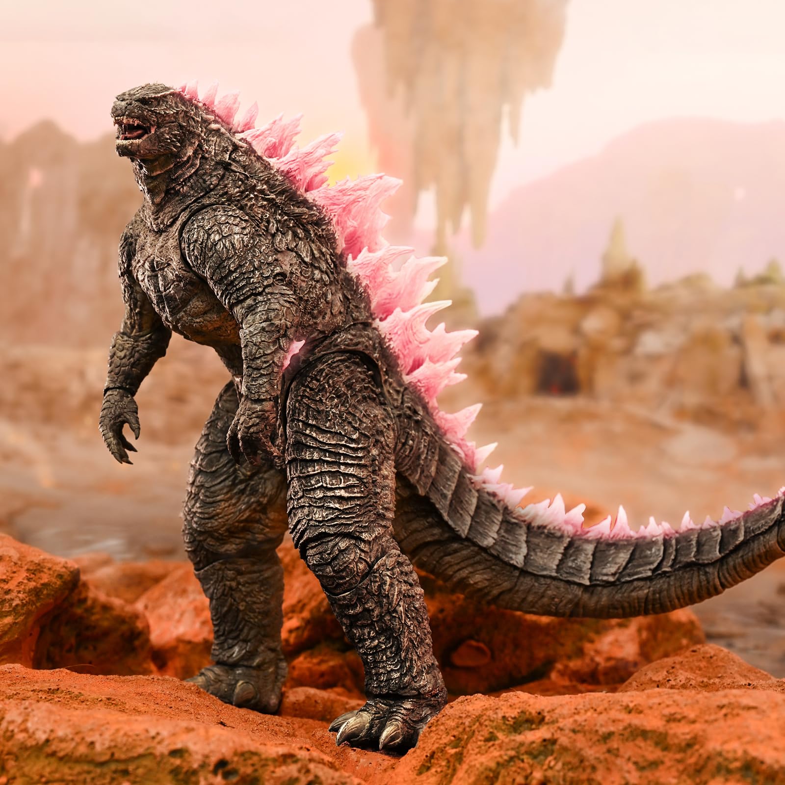 Pipigirl Hiya Toys King of Monsters figure articulated joints enable dynamic posing.