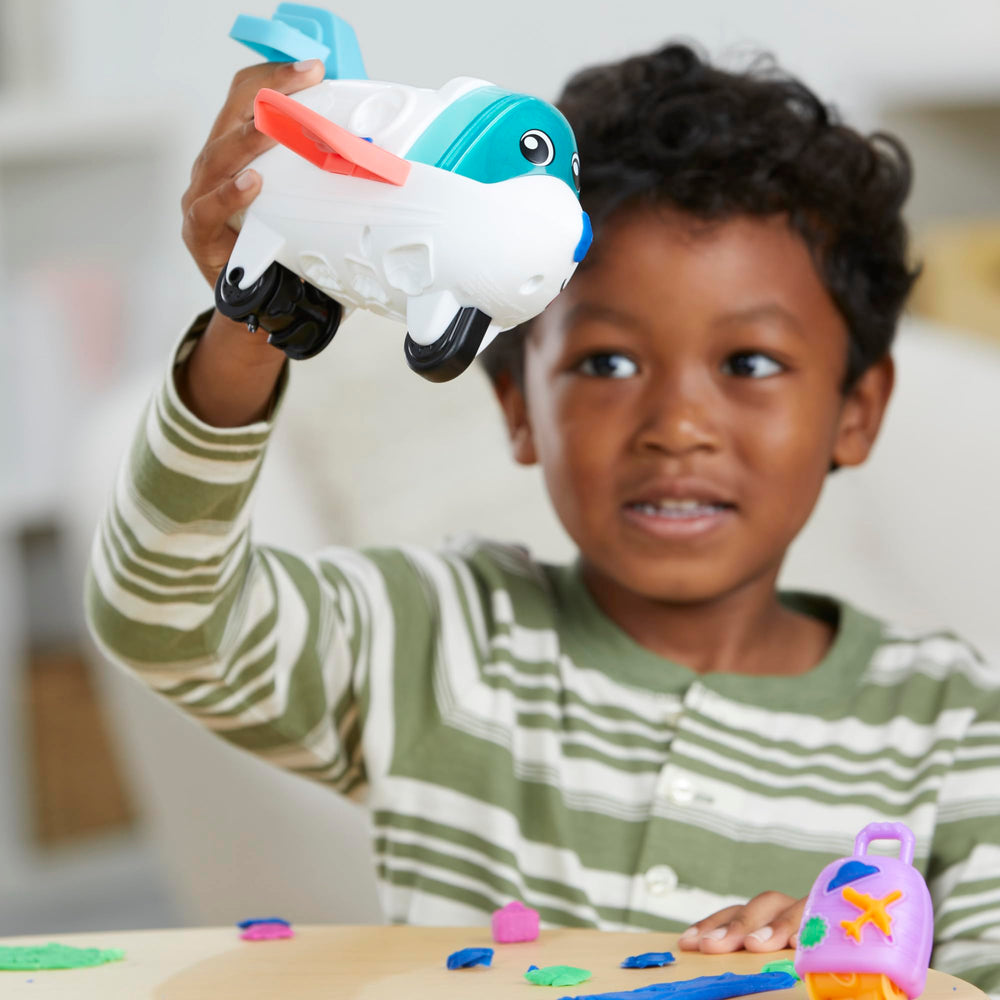 Play-Doh Airplane Explorer Set camera postcard mold sparks scene building.