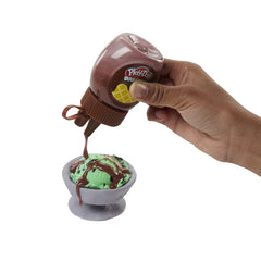 Drizzle chocolate sauce topping adds pretend dessert details.