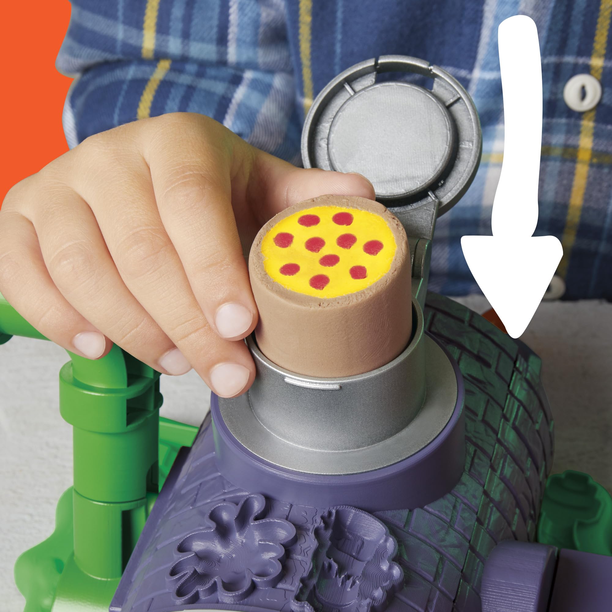 Play-Doh Mikey belt mold enables custom ninja gear details