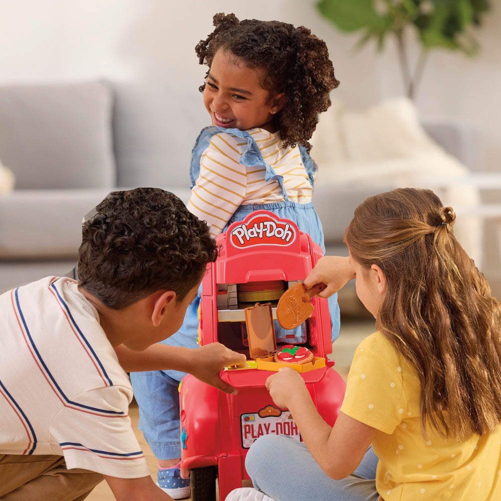 Play-Doh colors and tools included for creative pizzas