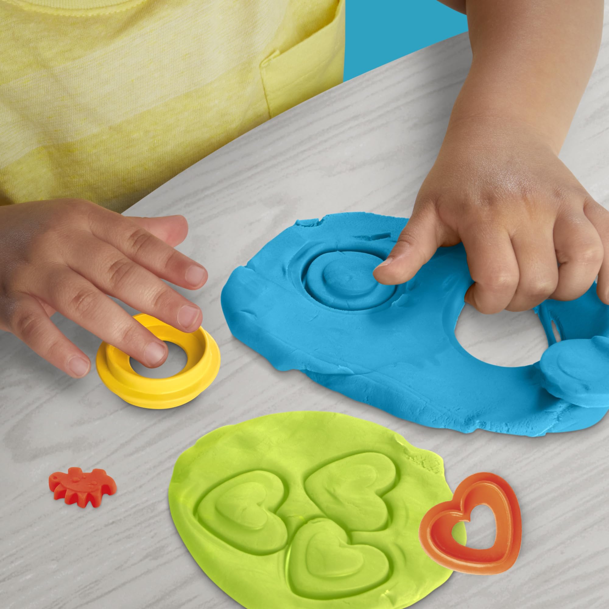 Play-Doh Shapes & Colors Dino Starter Set dino hair feature sparks imaginative hairstyles