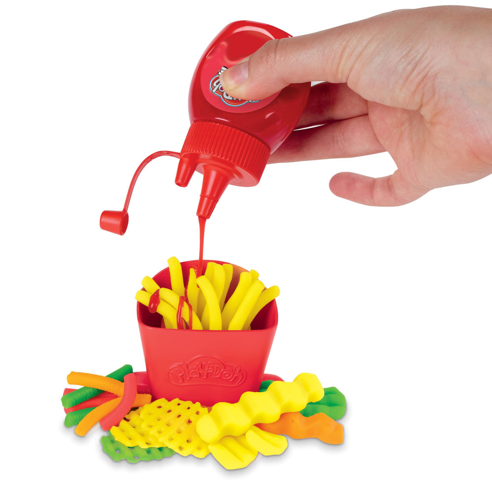Play-Doh Spiral Fries drizzle bottle adds pretend ketchup or sauce for topping fun