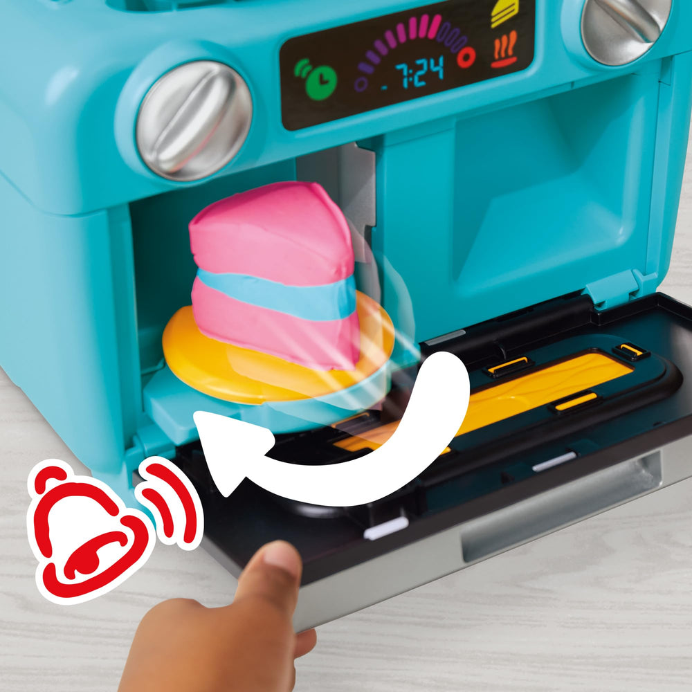 Play-Doh Super Slice Cake Playset: slice emerges from spin-out oven with bell.
