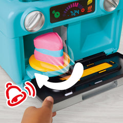 Play-Doh Super Slice Cake Playset: slice emerges from spin-out oven with bell.