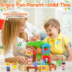 PLAY boy and girl figures in the set ready for pretend family adventures