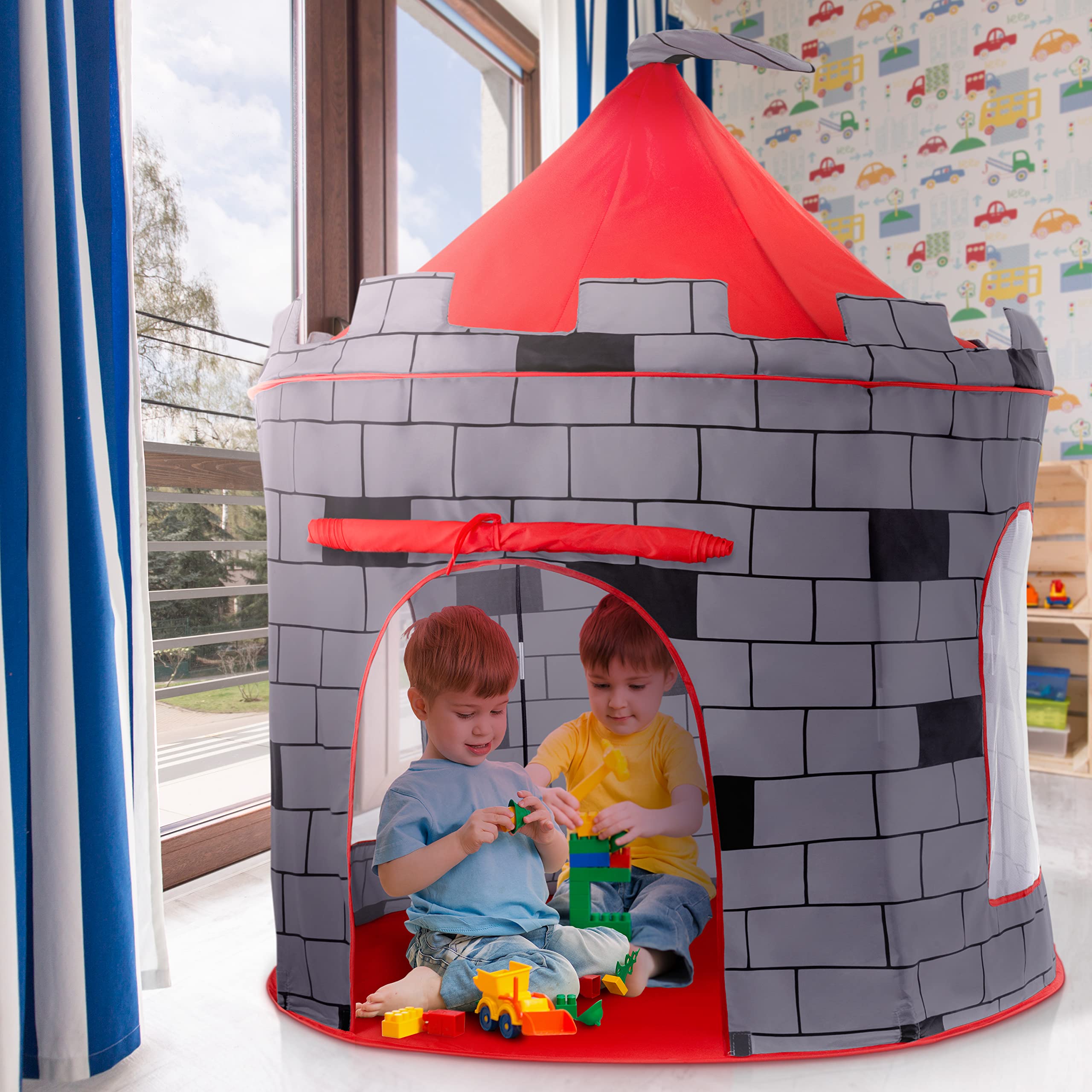 Play22 Knight Castle tent suitable for indoor and outdoor use