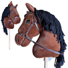 Playful Minds hobby horse head with show-quality details for performances