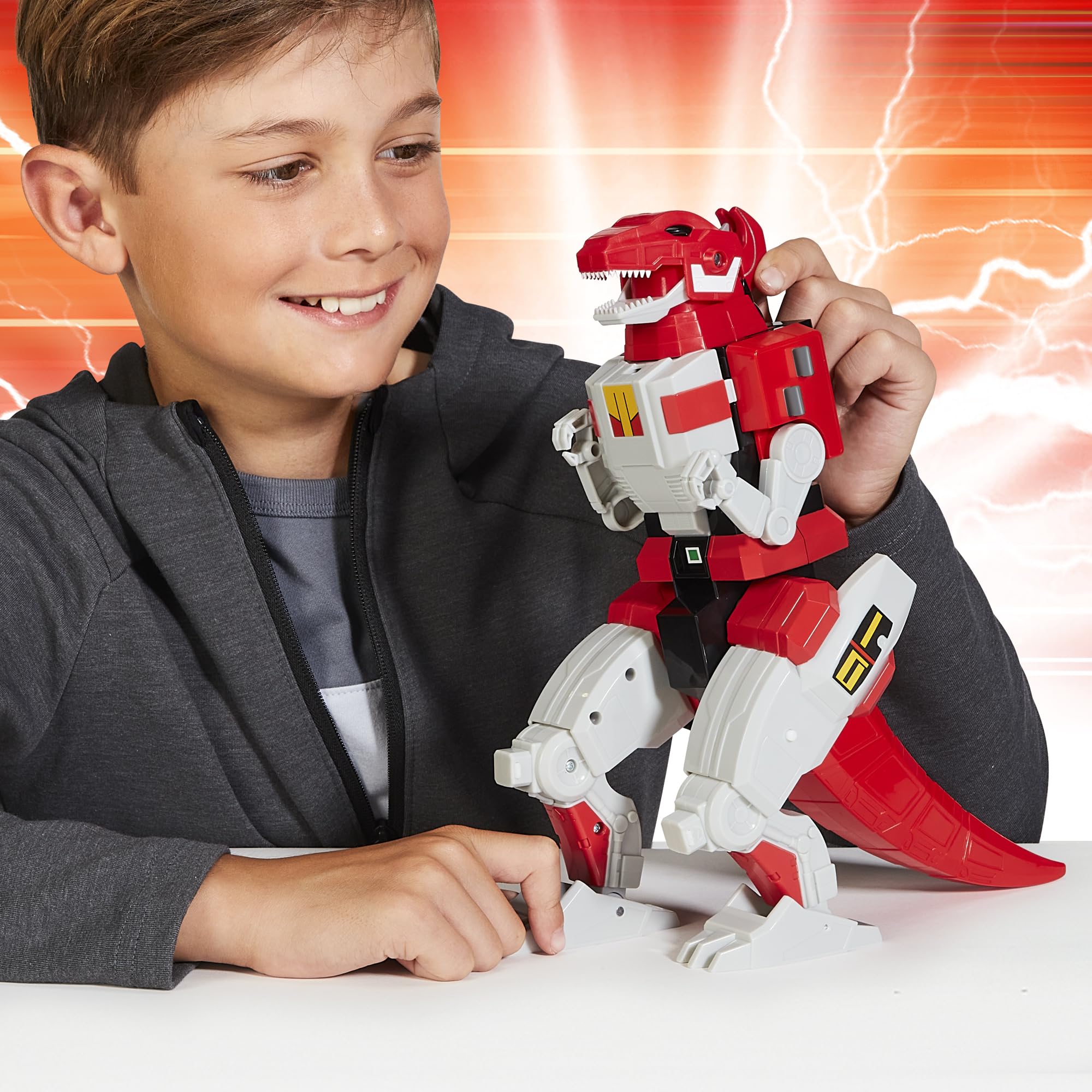 Frontal view of Tyrannosaurus Rex Megazord ready for action