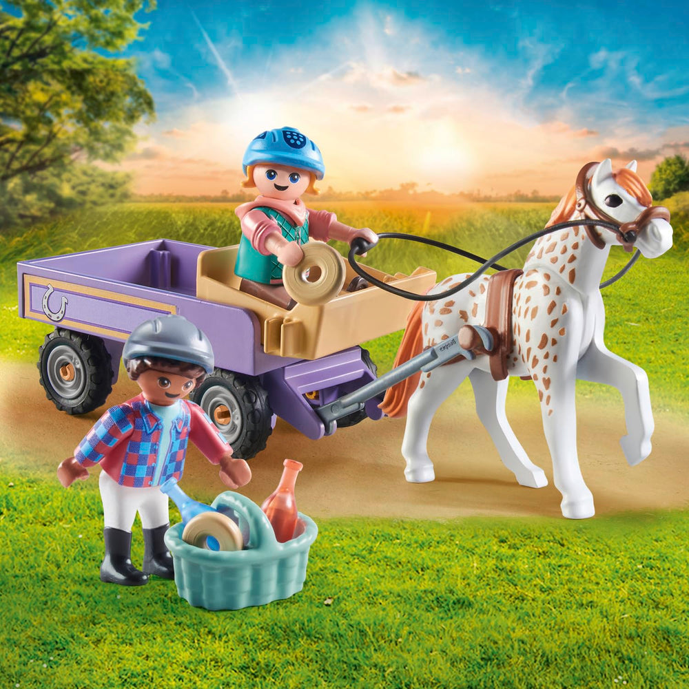 Playmobil child figures with helmets ready for pony ride