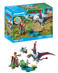 Playmobil Dinos Observatory tree stump scene for immersive observation and imaginative play