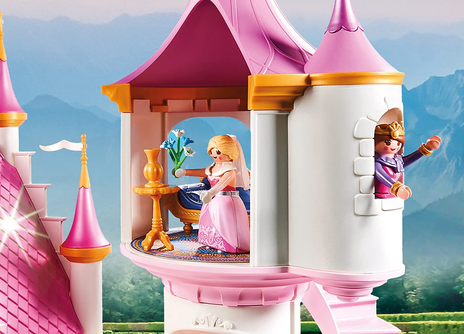 Playmobil Princess Castle throne and lounger set elevates royal role-play moments.