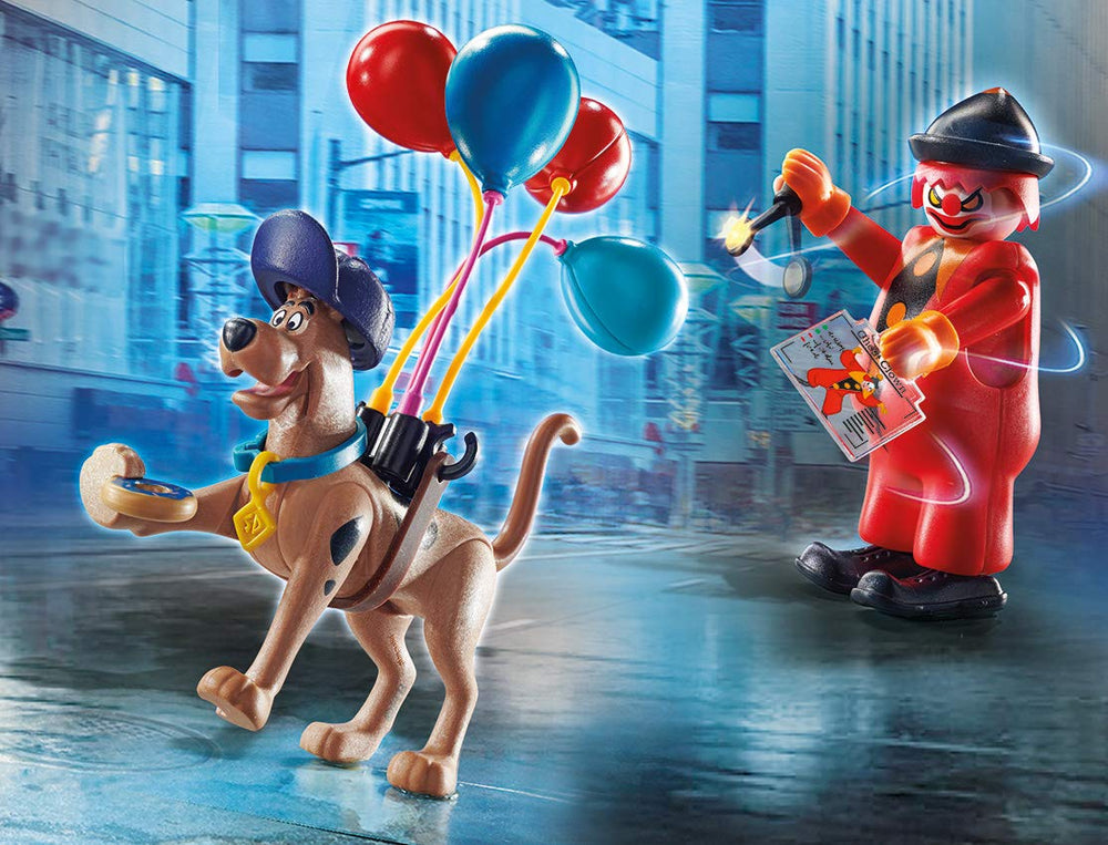 Playmobil Scooby-Doo figure for team mystery solving and storytelling fun.