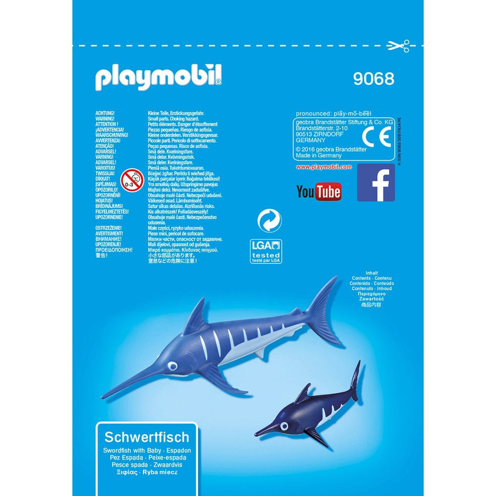 Playmobil underwater scene with swordfish invites storytelling.