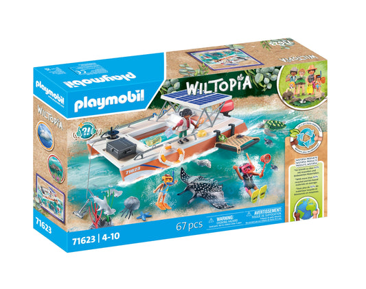 Playmobil Wiltopia research station setup showing eco-friendly design