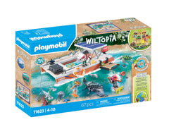 Playmobil Wiltopia research station setup showing eco-friendly design