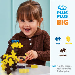 PLUS PLUS Big BPA-free plastic giraffe pieces encourage safe hands-on exploration.