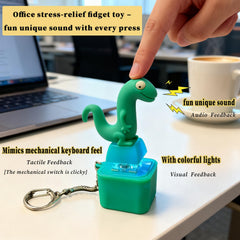 PMDYBY Lizard keychain USB-C charging for quick, long-lasting power.