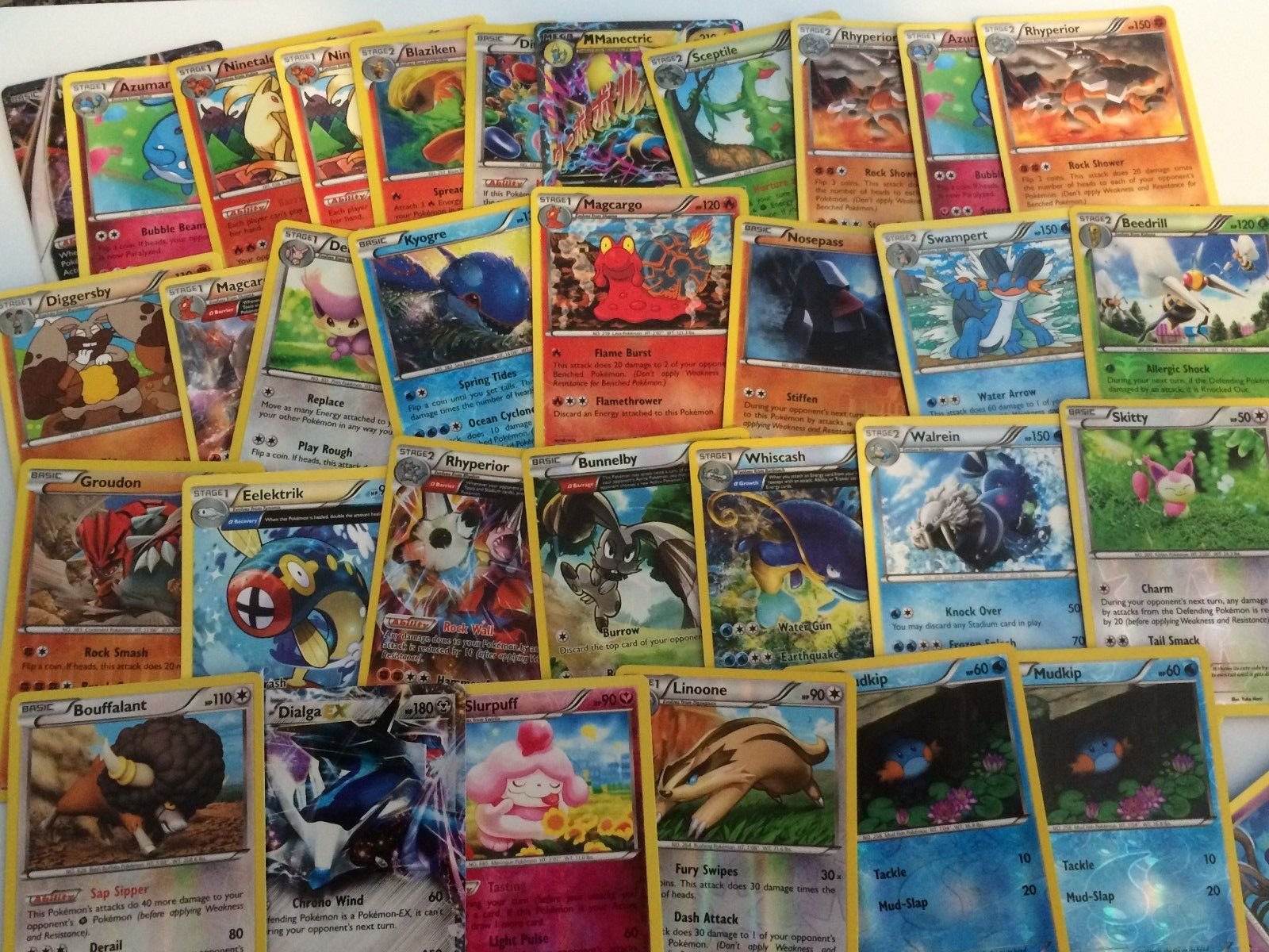 Pokemon 3 reverse or holofoil cards add eye-catching rarity.
