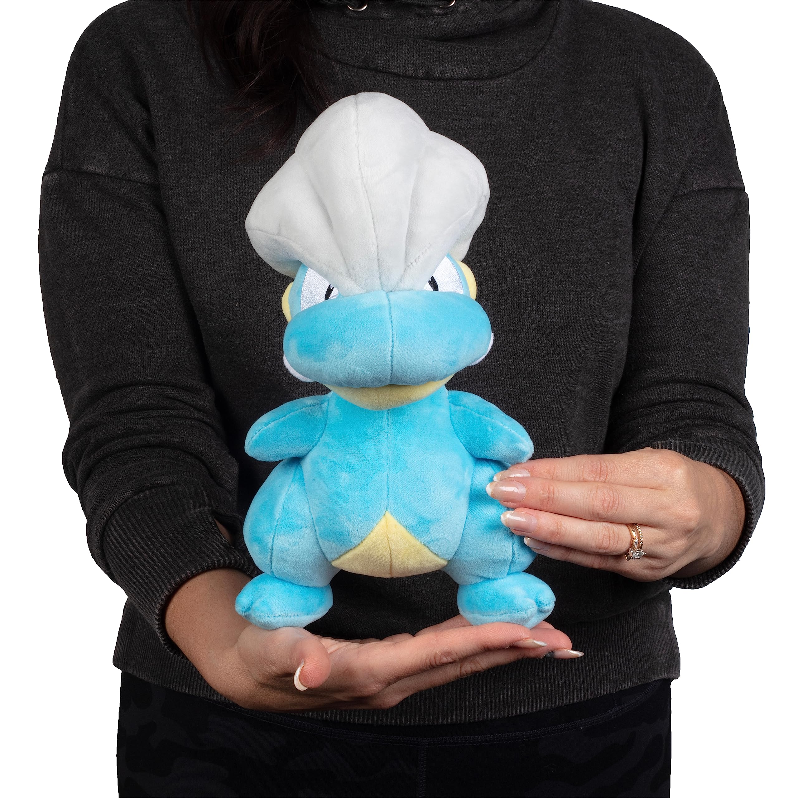 Gifting-ready Pokémon plush for kids and collectors who love Dragon-type characters.