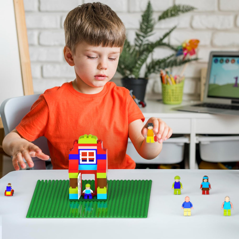 Pokiiulk baseplates shown ready for display or play setups.